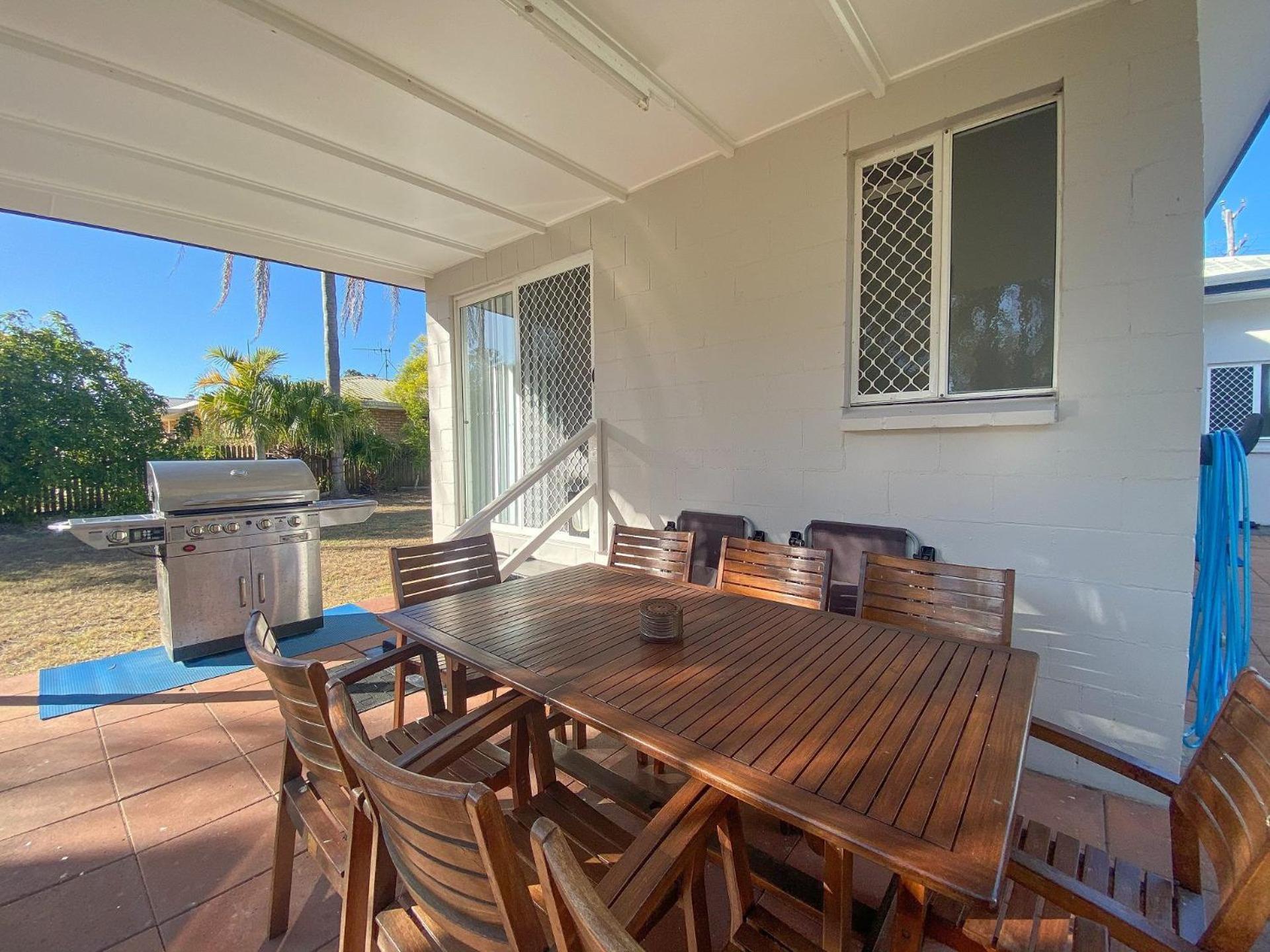 Beach House On Burrum- Close To Beach- 3Br- Wifi-Foxtel Вудгейт Экстерьер фото