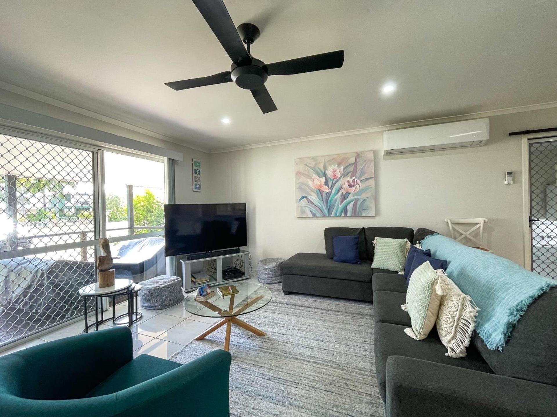Beach House On Burrum- Close To Beach- 3Br- Wifi-Foxtel Вудгейт Экстерьер фото