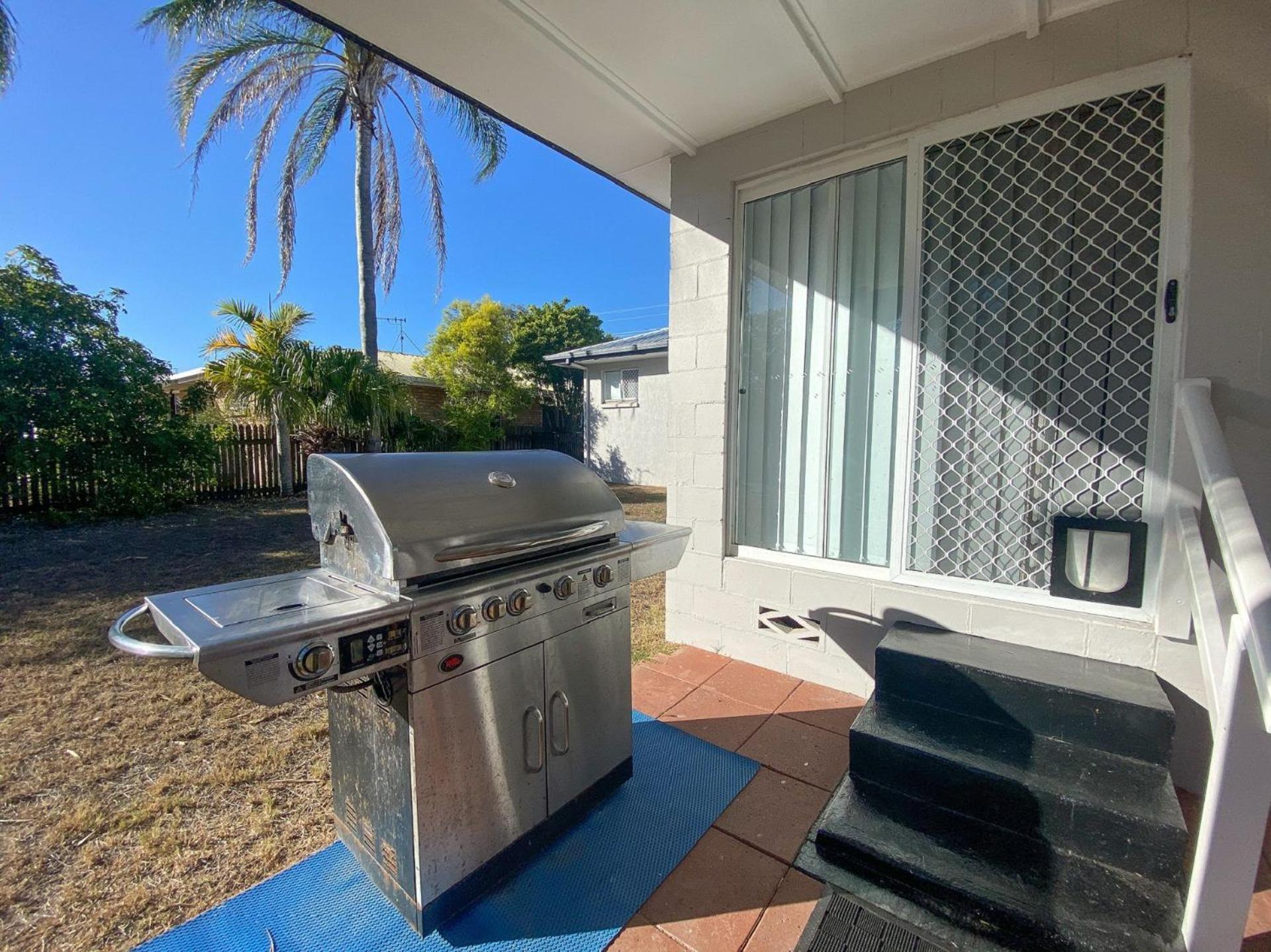 Beach House On Burrum- Close To Beach- 3Br- Wifi-Foxtel Вудгейт Экстерьер фото